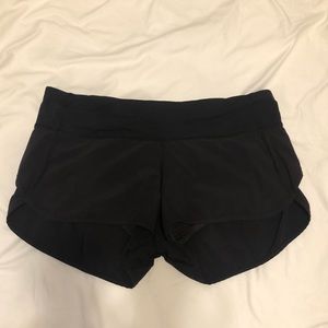 Black Lululemon Speed up Short